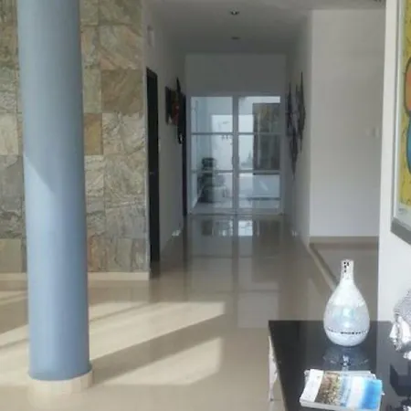 Casa Blanca Del Mar Hotel